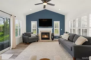 1074 Bloomfield Dr, Eureka, MO 63025 - Photo 20