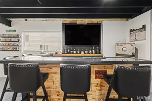 1074 Bloomfield Dr, Eureka, MO 63025 - Photo 36