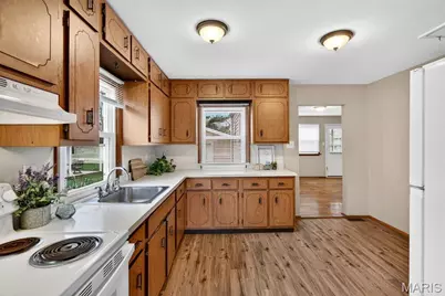 4421 Ashby Road, Saint Ann, MO 63074 - Photo 6