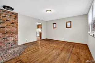 4421 Ashby Rd, Saint Ann, MO 63074 - Photo 12