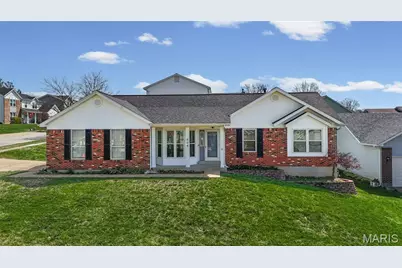 804 Shady Ridge Court, Saint Louis, MO 63125 - Photo 2