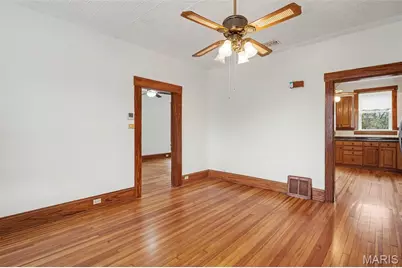 422 N 1st Street, Pacific, MO 63069 - Photo 8