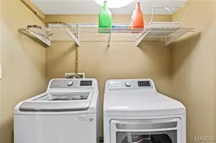 3877 Utah Pl, Saint Louis, MO 63116 - Photo 54