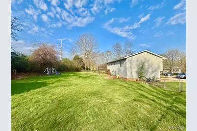 3 Bradley Court, Desloge, MO 63601 - Photo 6