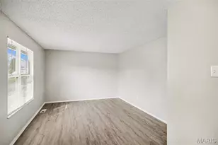 1839 Lakemont Ln, Saint Louis, MO 63138 - Photo 6