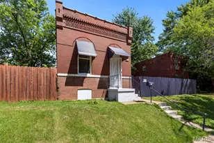 4434 Compton, Saint Louis, MO 63111 - Photo 2