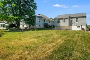 5237 Heege Rd, Saint Louis, MO 63123 - Photo 14