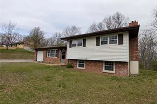 5304 Oakcrest Dr, Imperial, MO 63052 - Photo 2