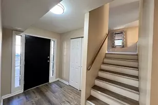 2390 Teakwood Manor Dr, Florissant, MO 63031 - Photo 20