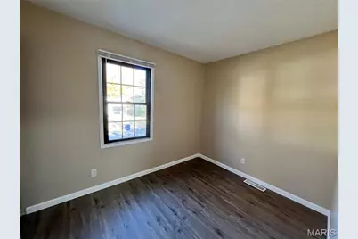 2390 Teakwood Manor Drive, Florissant, MO 63031 - Photo 18