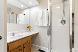 206 Wenona Dr, Washington, MO 63090 - Photo 16