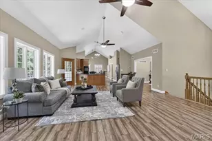 18517 Gredan Ct, Wildwood, MO 63069 - Photo 4