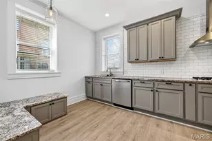 5137 Washington Pl, Saint Louis, MO 63108 - Photo 14