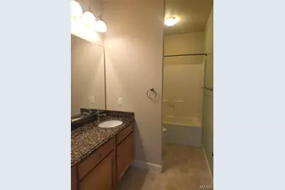 885 Forest Avenue #302, Valley Park, MO 63088 - Photo 6