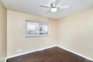 10515 Copperfield Dr, Affton, MO 63123 - Photo 28