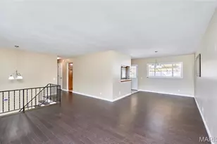 10515 Copperfield Dr, Affton, MO 63123 - Photo 10