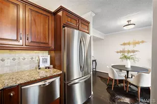 1530 Swallow Dr, Brentwood, MO 63144 - Photo 12