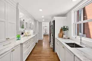 4341 Westminster Pl, Saint Louis, MO 63108 - Photo 24