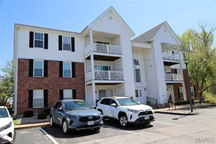 3605 Tracey Rich Rd, Saint Louis, MO 63125 - Photo 2