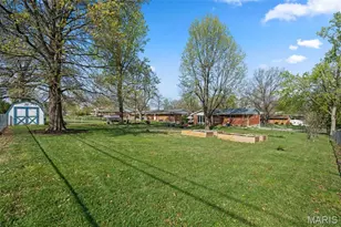 5100 Caribee Dr, Saint Louis, MO 63128 - Photo 44