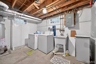 1001 Barberry Ln, Kirkwood, MO 63122 - Photo 50