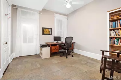 4388 McPherson Avenue, Saint Louis, MO 63108 - Photo 12