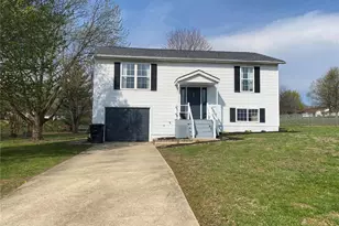 6252 Yellow Brick Rd, Washington, MO 63090 - Photo 1