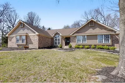 999 Timber Glen Lane, Ballwin, MO 63021 - Photo 4