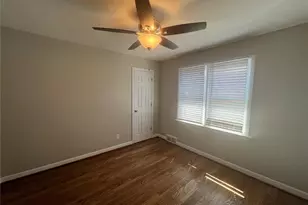 1135 Wilshire Ave, University City, MO 63130 - Photo 8