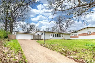 7837 La Belle Street, Affton, MO 63123 - Photo 2