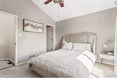 4328 Maryland Avenue #5, Saint Louis, MO 63108 - Photo 32