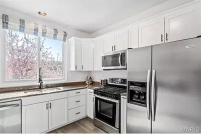 4328 Maryland Avenue #5, Saint Louis, MO 63108 - Photo 18