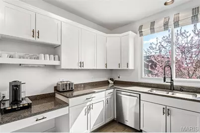 4328 Maryland Avenue #5, Saint Louis, MO 63108 - Photo 20