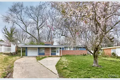 475 Countryside Drive, Florissant, MO 63033 - Photo 1