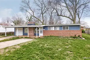 475 Countryside Dr, Florissant, MO 63033 - Photo 2