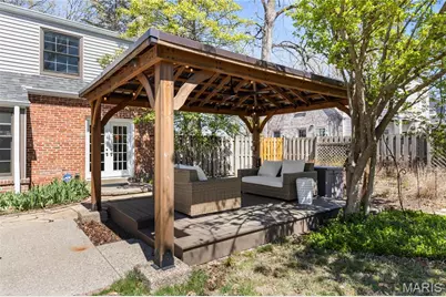 9244 Old Bonhomme Road, Olivette, MO 63132 - Photo 28