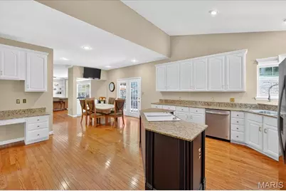 539 McBride Pointe Drive, Wildwood, MO 63011 - Photo 12