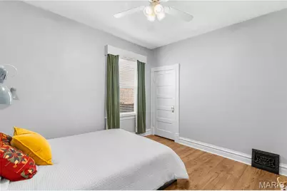 4410 Wallace Street, Saint Louis, MO 63116 - Photo 12