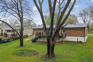 2701 Westminister Dr, Saint Charles, MO 63301 - Photo 36