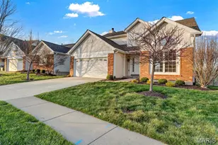 679 Bluffs View Ct, Eureka, MO 63025 - Photo 2