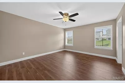 125 Hidden Bluffs Drive, Lake Saint Louis, MO 63367 - Photo 26