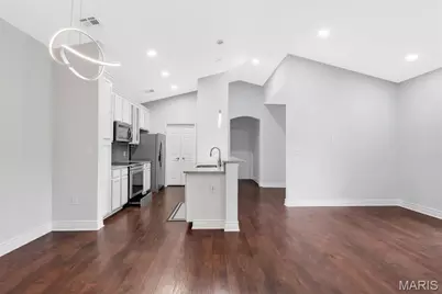 37 Kassebaum Lane #300, Saint Louis, MO 63129 - Photo 4