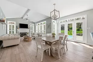 14812 Brook Hill Dr, Chesterfield, MO 63017 - Photo 16