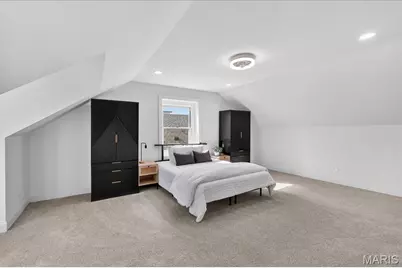 6409 Sutherland Avenue, Saint Louis, MO 63109 - Photo 36