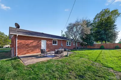 11 Elmwood Place, Saint Charles, MO 63301 - Photo 24