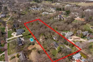 1821 Topping Rd, Saint Louis, MO 63131 - Photo 2