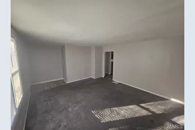 491 Adrian Drive, Saint Louis, MO 63137 - Photo 4