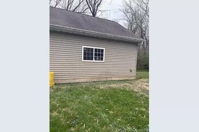 10 Regina Court, Florissant, MO 63031 - Photo 6