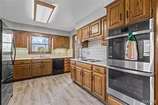 13113 Lakewood Dr, Saint Genevieve, MO 63670 - Photo 18