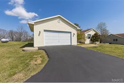 13113 Lakewood Drive, Saint Genevieve, MO 63670 - Photo 8